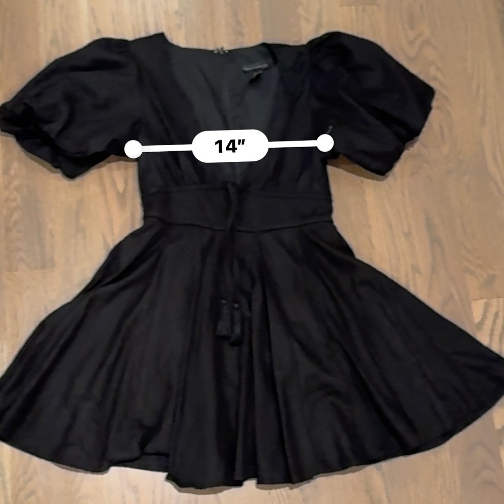 House of Harlow 1960 Black Mini Dress with Puff Sleeves size 8 classic - Picture 9 of 10